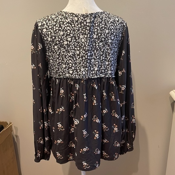 MATILDA Jane - The Breezeway Blouse black grey floral top shirt women’s NWT sz S - Picture 5 of 11